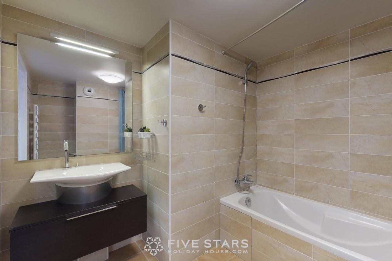 Luxury Beach Five Stars Holiday House Nice Exteriör bild